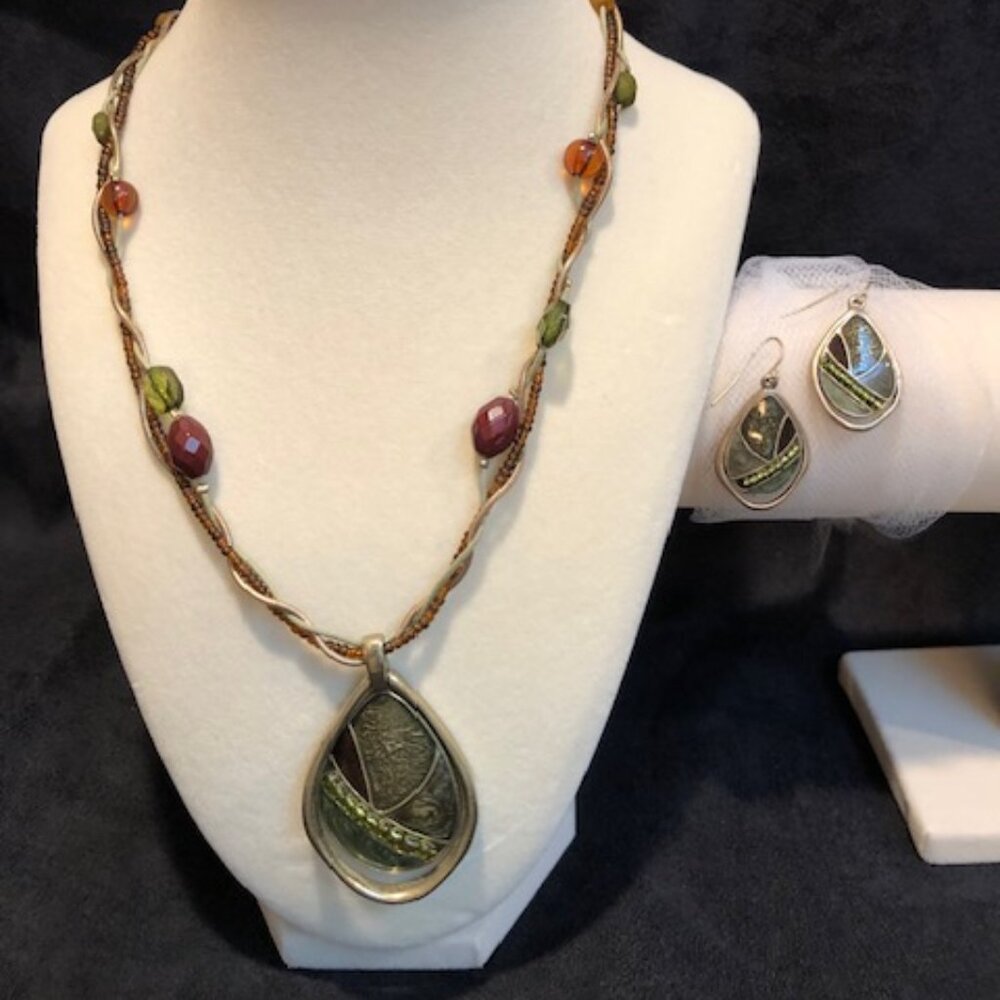 Intertwined strand necklace with green, brown and red beads & earrings to match.